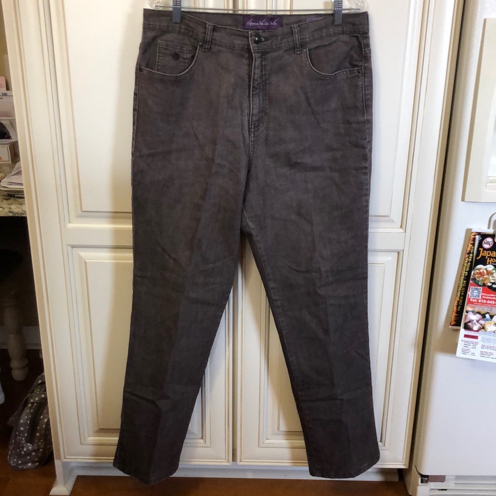 Like New Gloria Vanderbilt Jeans